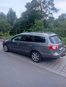 Volkswagen Passat B6 nafta 103 kW - 2