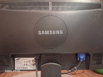 Samsung monitor - 2