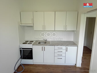 Pronájem bytu 1+1, 32 m², Třinec, ul. Sosnová - 2