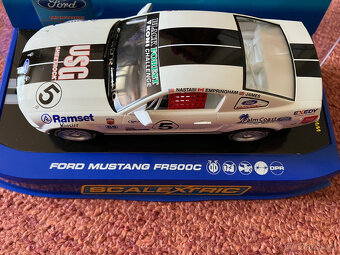 Ford Mustang 500 Scalextric - 2