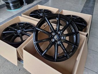 Alu 17 5x112 Škoda Octavia Kodiaq Superb Karoq TK704 - 2