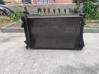 Chladič+ intercooler passat B6 - 2