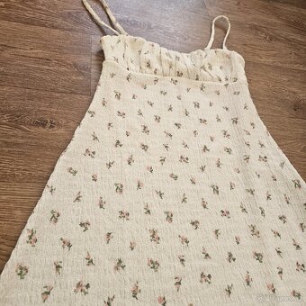 Květinové letní mini šaty H&M vel. XS - 2