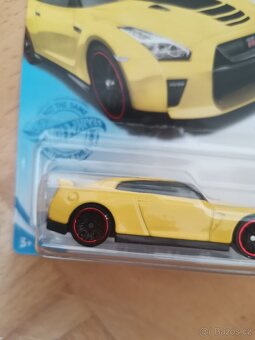 Hot Wheels Nissan GT-R, Mitsubishi Lancer, Toyota Supra - 2