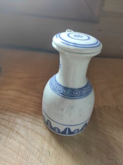 Sada porcelánového nádobí - 2