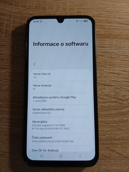 Samsung Galaxy A15 4G + Motorola Moto G04 - 2