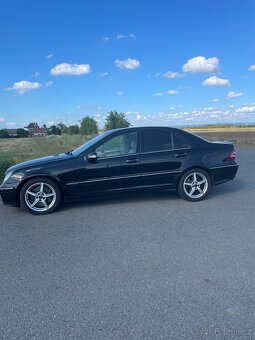 Mercedes-Benz C 320CDI V6 elegance AMG optik - 2