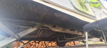 Karavan Hylander - 2