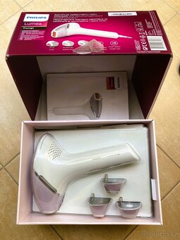 Zánovní Philips epilátor Lumea Prestige BRI947/00 - 2