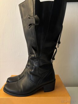 REZERVACE Boty - kozačky 38 GABOR - 2