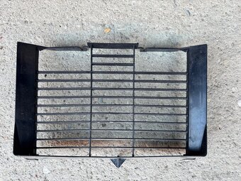 Kryt chladiče Yamaha XJ6 - 2