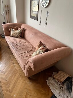 PRODÁM Hnědou pohovku pro 3 osoby - 2