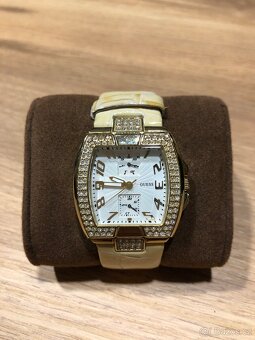 Dámské hodinky Guess zlaté - W14525L1 - nová baterie - 2