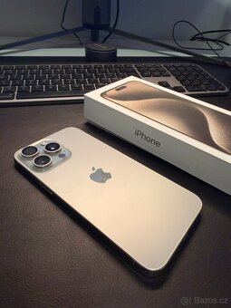 Apple iPhone 15 Pro Max 256GB, přírodní titan - 2