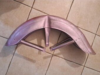 Jawa 250 /350 panelka přední blatník - 2
