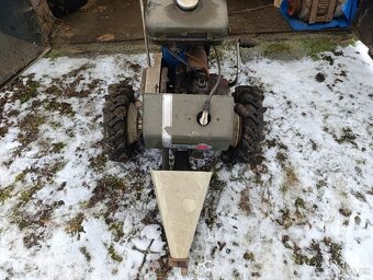 Prodám sekačku Fortschritt E931.50 - 2