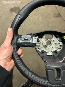 Nove renovovaný volant vw Passat B7 - 2