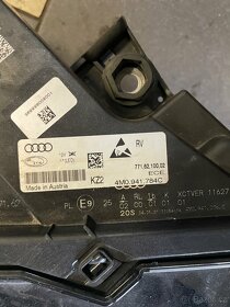 Audi Q7 2019 4M0 941 784 C - 2