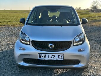 Smart Fortwo EQ Elektro 22kw NAVIGACE  DPH - 2