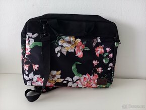 Květovaná taška na notebook - 2