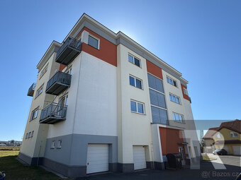 Prodej bytu 3+kk+B, 108 m2 s venkovním parkovacím stáním v P - 2