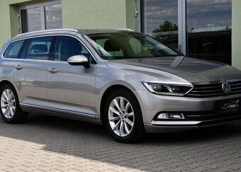 Volkswagen Passat 2,0TDi DSG ELEGANCE ČR - 2
