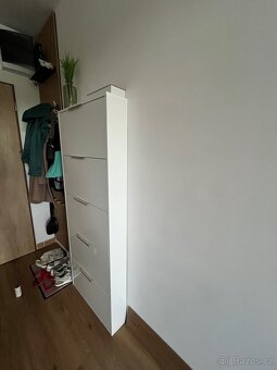Vyklápěcí botník - 2