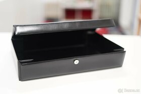 Luxusní kazeta v imitaci kůže pro uložení plat. Nové. - 2