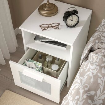 Ikea noční stolek BRIMNES - 2