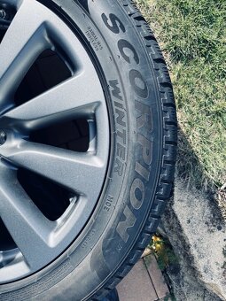 Prodám pneu s disky 235/55 R19 - 2