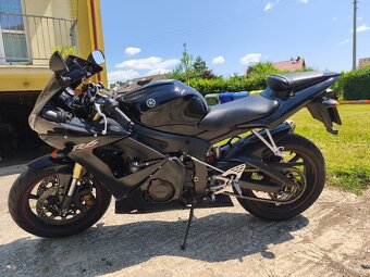 YAMAHA YZF-R6 RJ09 ROK 2005 - 2