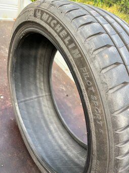 Prodám pneu Michelin 225/40 R19 - 2