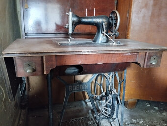 Šicí stroj Bobbin - 2