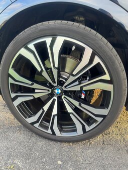 Kola BMW X7 r23 - 2