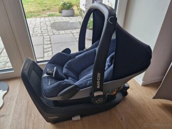 Dětská autosedačka vajíčko Maxi-Cosi PebblePlus se základnou - 2