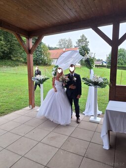 svatební dekorace KOMPLET - luxusní slavobrána - 2