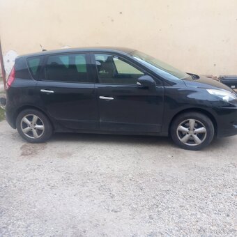 Renault Scenic - 2