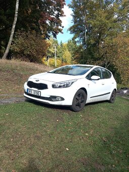 Kia Ceed 14 16V Benzín - 2