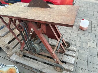 Cirkulárka s kolébkou - 2