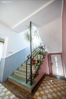 Prodej rodinného domu 278 m², pozemek 749 m² Zlechov - 2