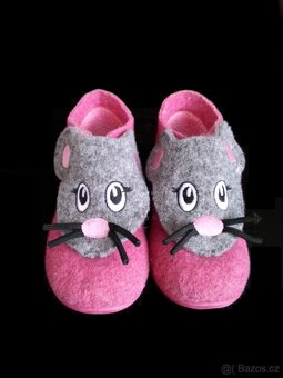 Přezůvky,bačkory,papuče vel. 24 MB - 2