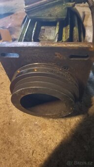 Elektromotor přirubový Mohelnice 1,3 kw,2800 ot. - 2