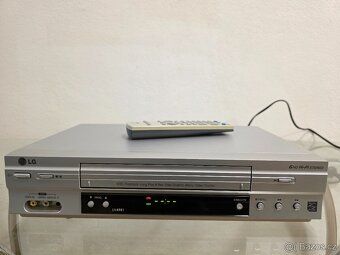 Videorekordér LG LV4981 + dálkový ovladač - 2