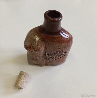 Keramická placatka „Poslední záchrana“ ve tvaru ženského tor - 2