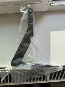 Samsung BN96-50867A nohy televize - assy stand p-cover top - 2