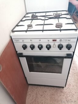 Plynový sporák s elektrickou troubou Mora kombinovaný - 2