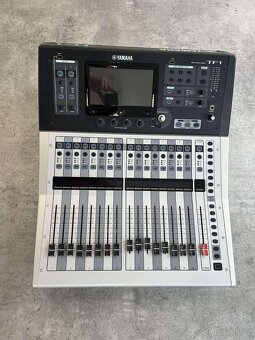 Mix Pult Yamaha TF-1 - 2