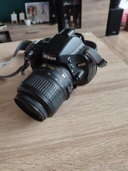 Nikon D5100 - 2