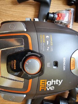 Prodám vysavač sencor - 2