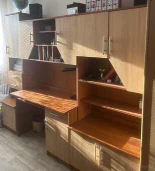 Stěna do dětského pokoje + šatní skříň - 2